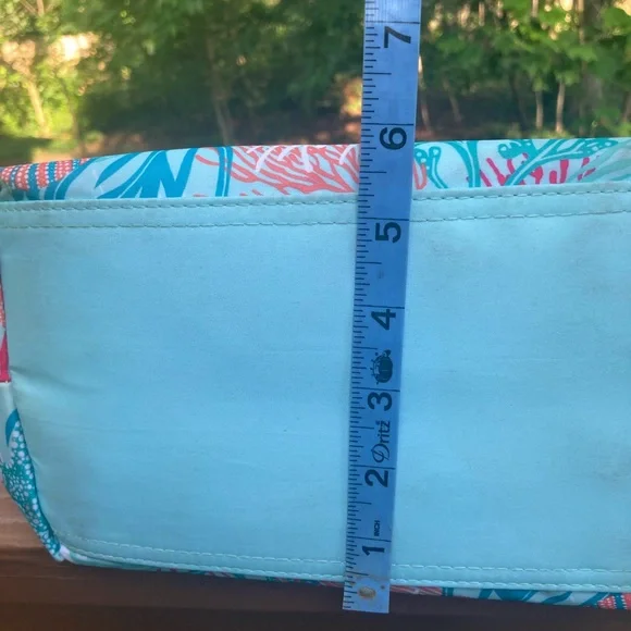 Tupperware ocean theme lunchbox - Picture 5 of 7